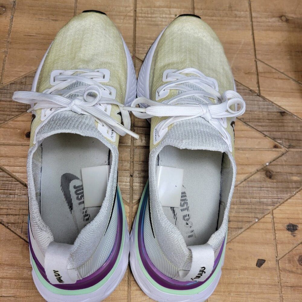 Nike React Infinity Run Flyknit‎ Mens Shoes 8 White Black Green Knit Sneakers - Picture 11 of 12